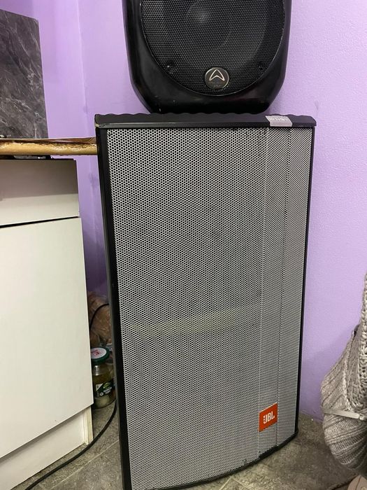 Vând sistem jbl Mixer și încă două boxe