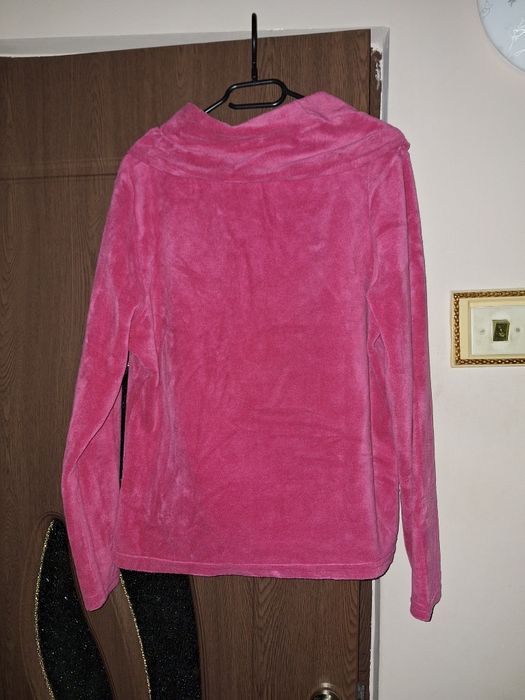 Hanorac dama,rosu, cu guler mare 46/48