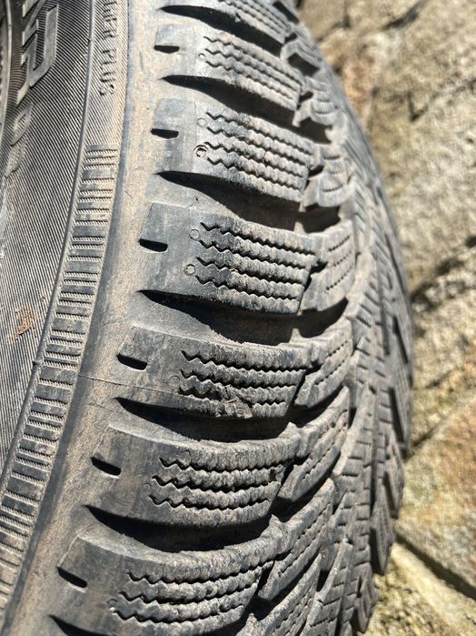 Зимни гуми 195/65/15