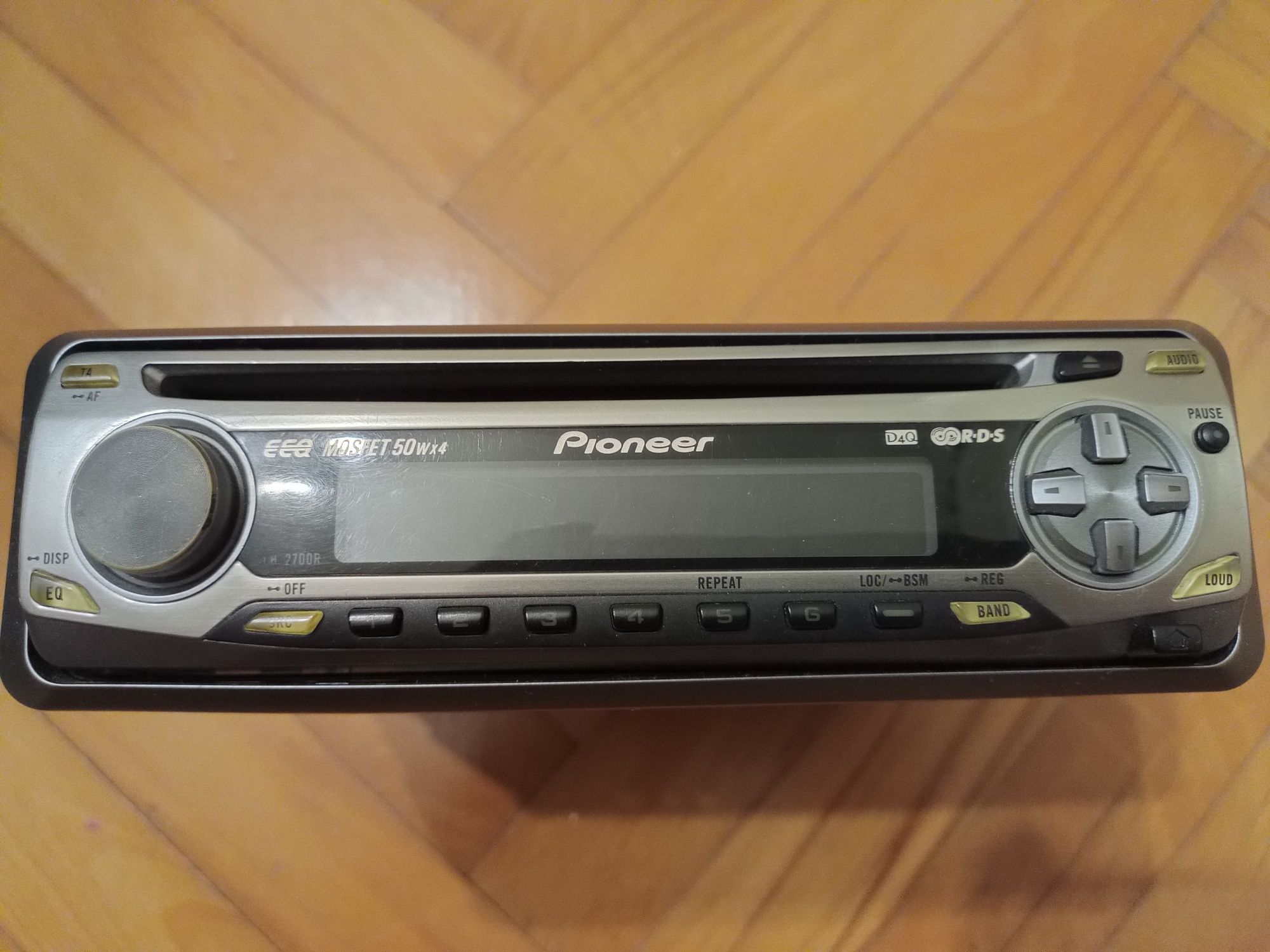 Авто CD  плеар Pioneer DEH-2700 R