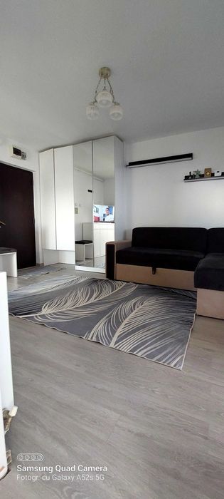 Închiriez apartament  utilat și mobilat în regim hotelier.