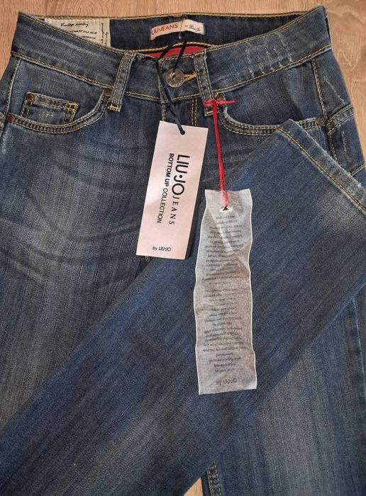 LIU•JO JEANS Нови, с етикет