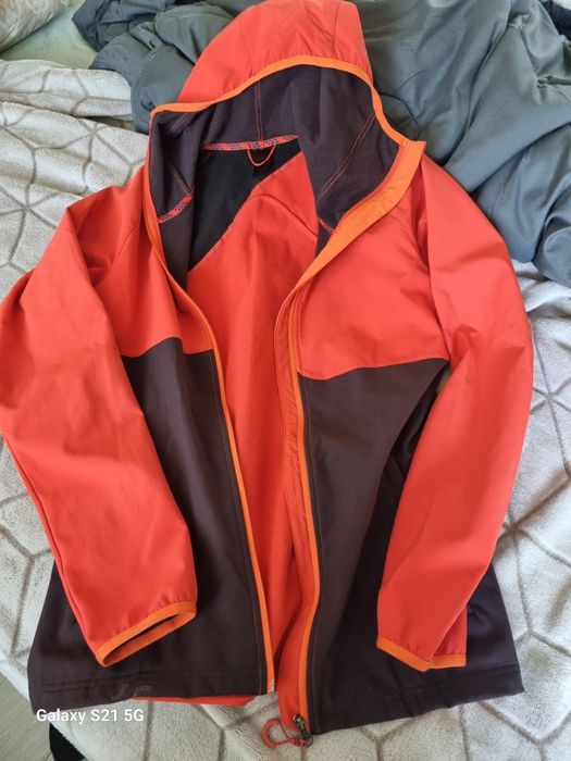 Ветровка ADIDAS запазена !