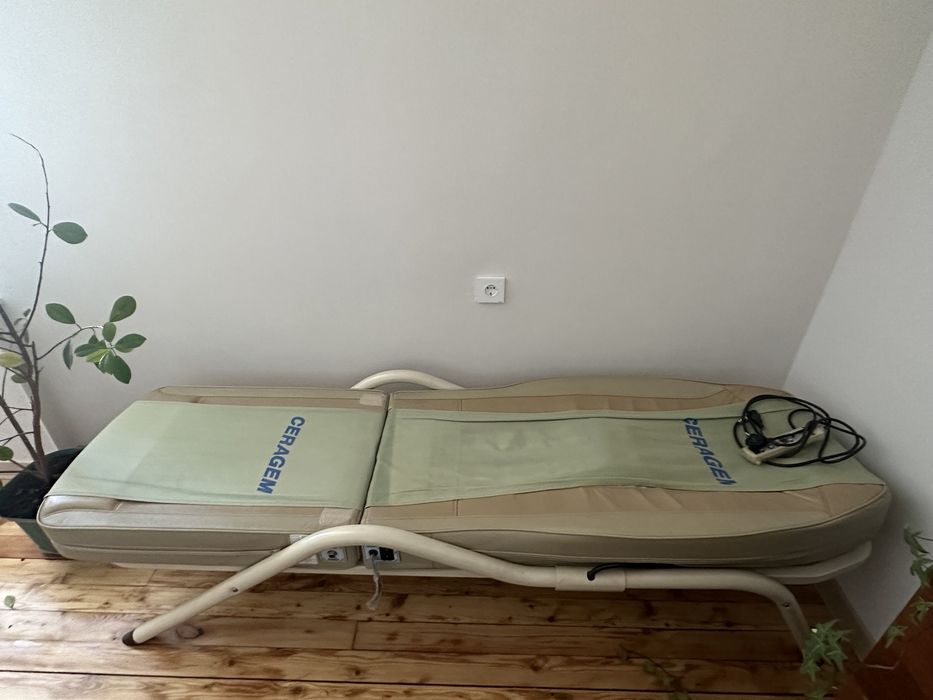 Продаю массажер Seragem