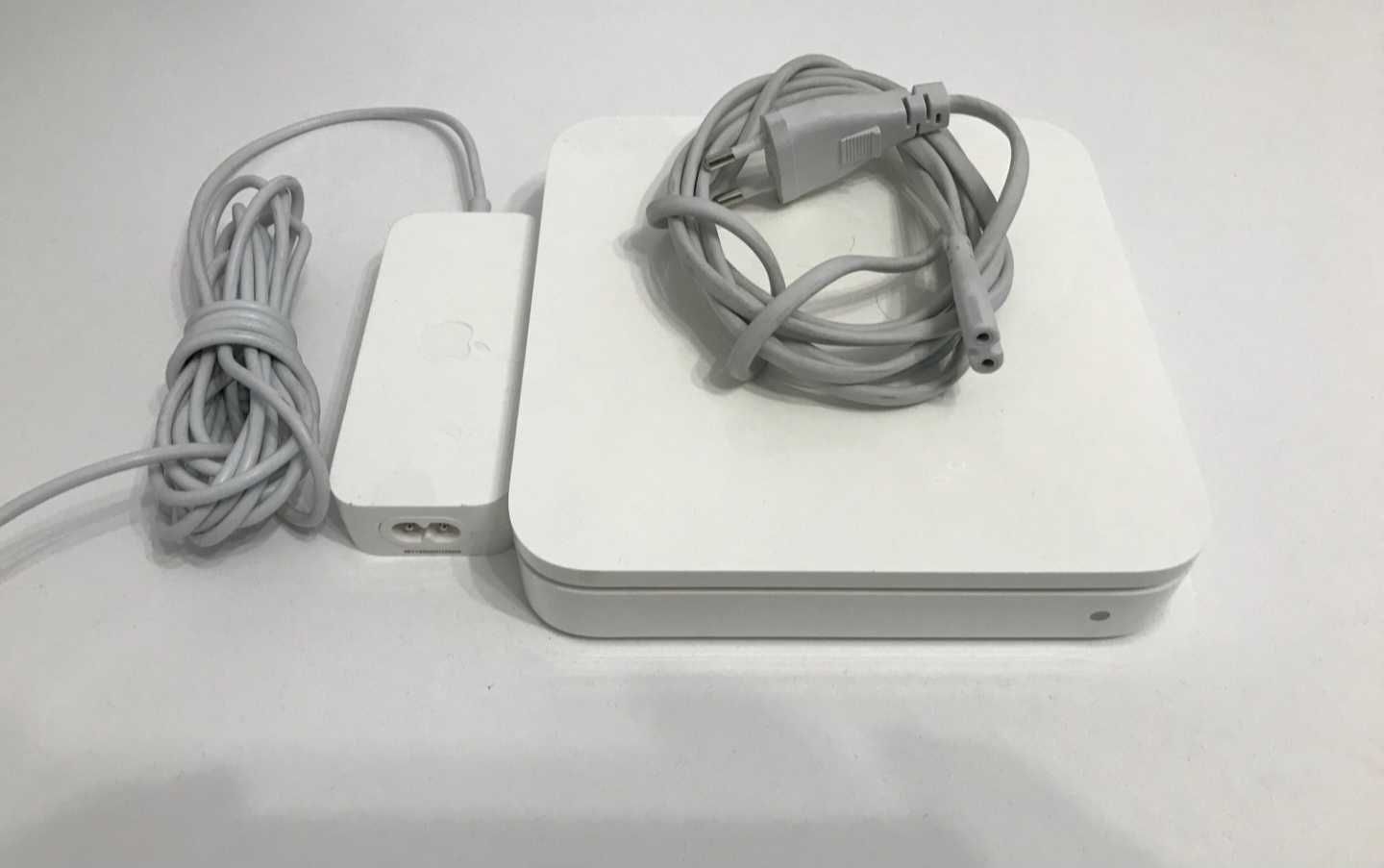 Router Apple A1143