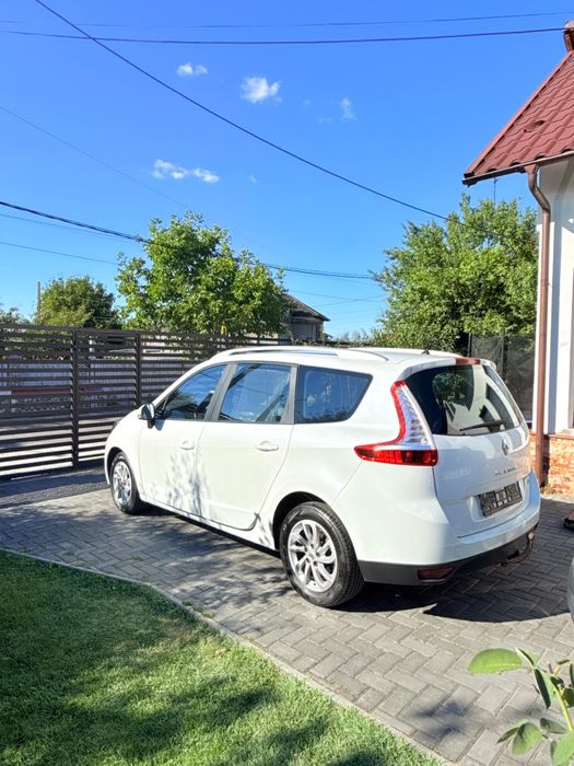 Renault  grande scenic 7 locuri
