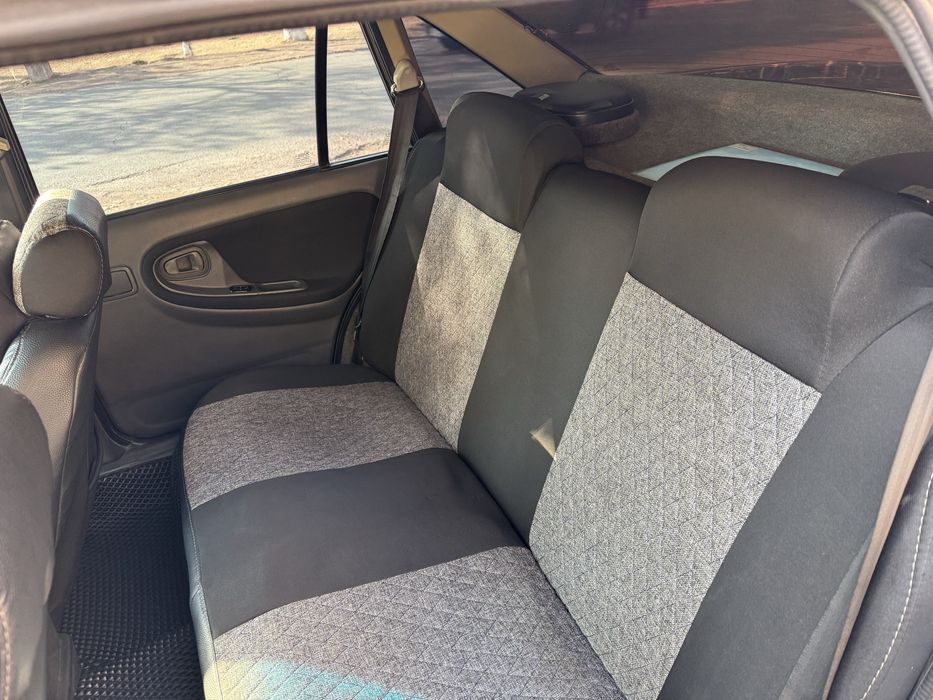 Nexia 1 Daewoo 2000-yil holati ideal sotiladi !!!