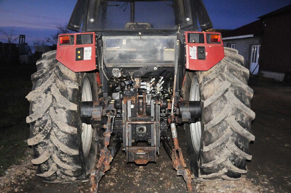 Tractor Case Powershift 5140 140 CP 4x4 cu Incarcator Frontal Malleux