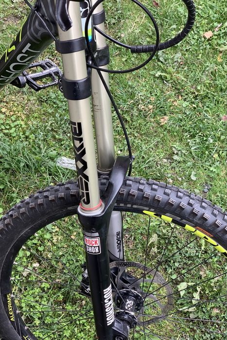 Downhil велосипед Chost FR AMR - RockScox, Shimano XT