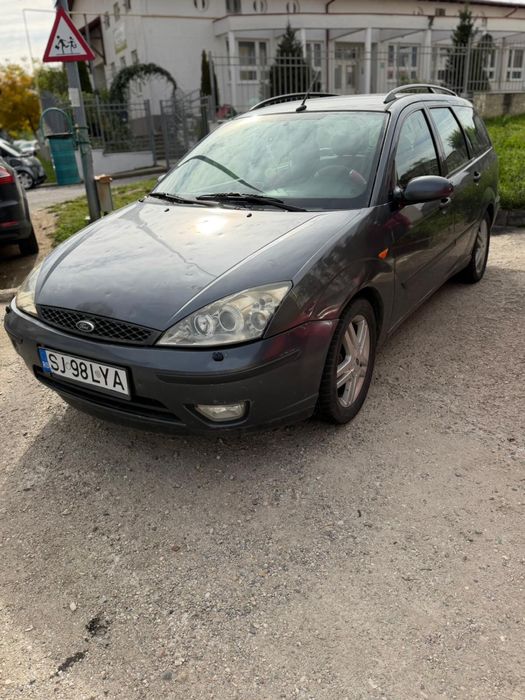 Vând ford focuss