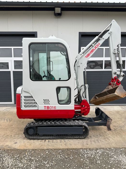 Miniescavator tacheuki 1,8 tone