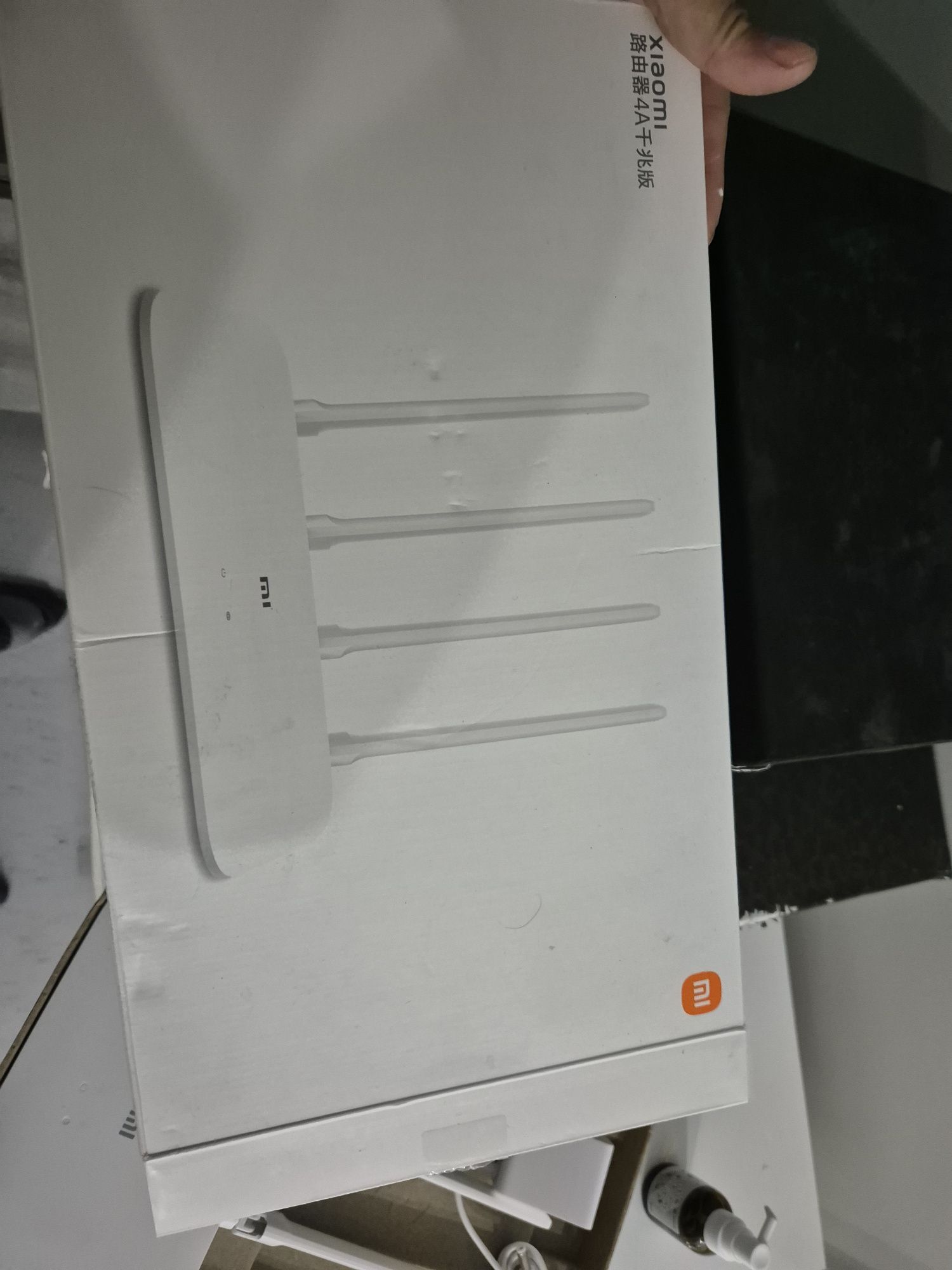 Продам роутер Wi-Fi роутер Xiaomi Mi Wi-Fi Router 4A Gigabit Edition