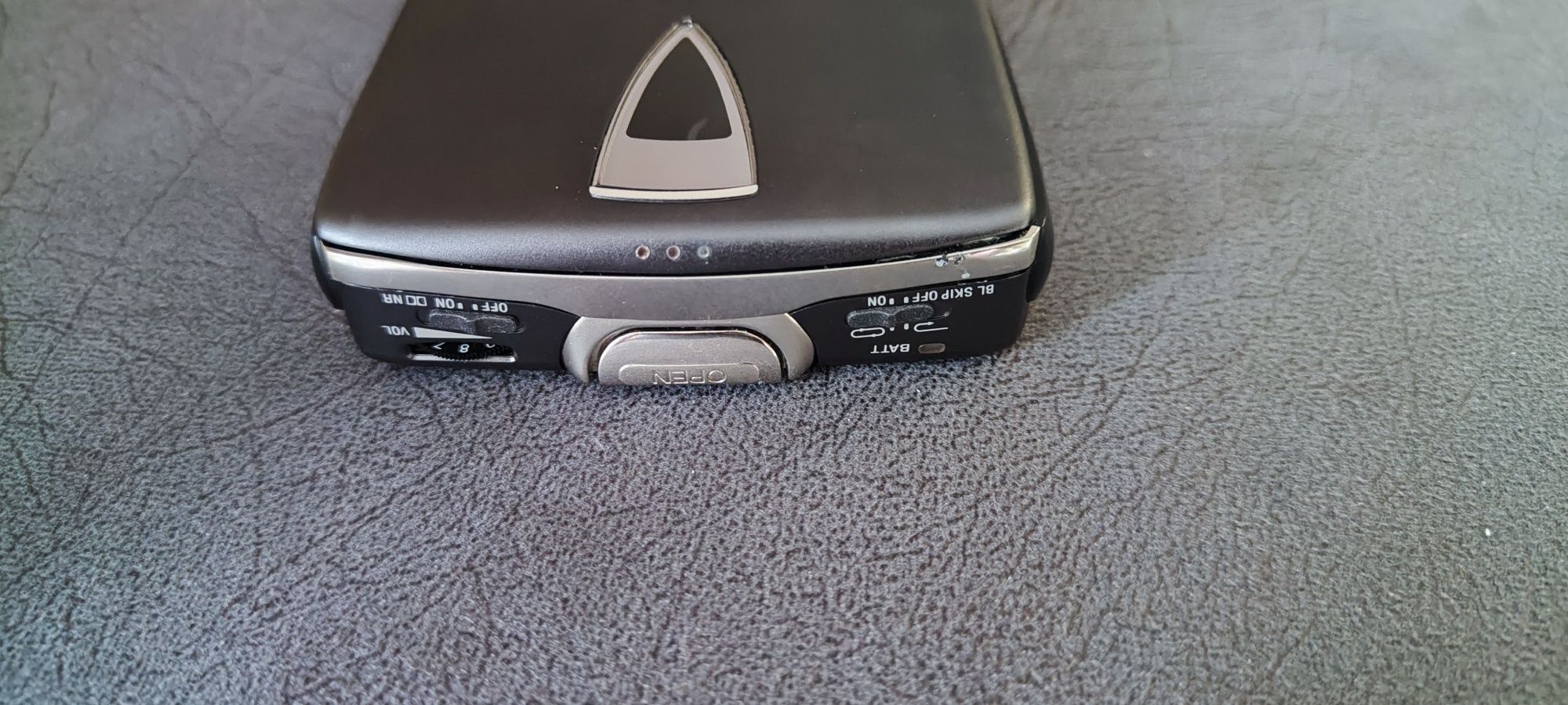 Продавам уокмен Sony WM- EX2