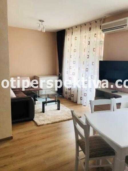 Продава се Двустаен апартамент в Пловдив, Център - 65 кв.м за 2354 €/кв.м - Снимка #2