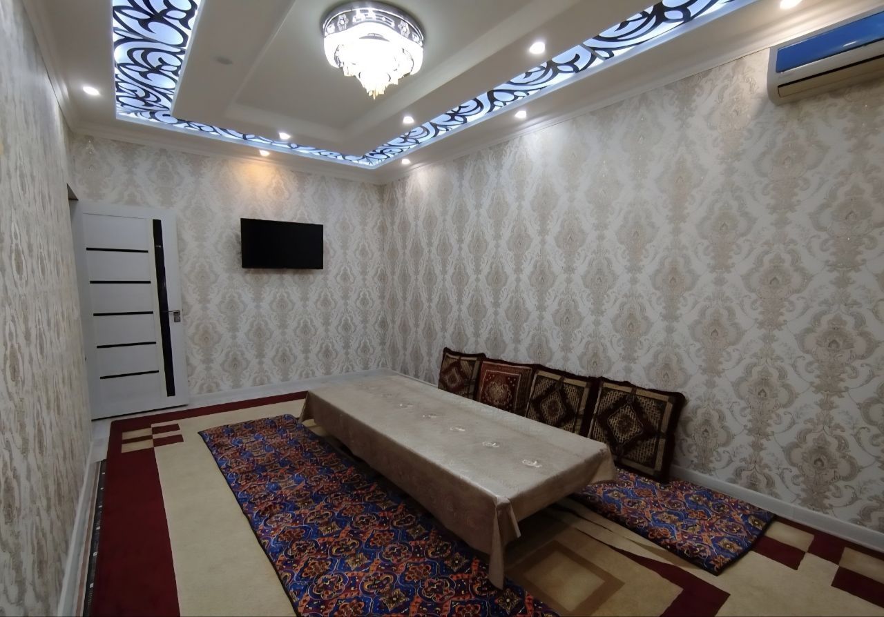 Юнусабад 15 квартал. Продается квартира 4/1/5