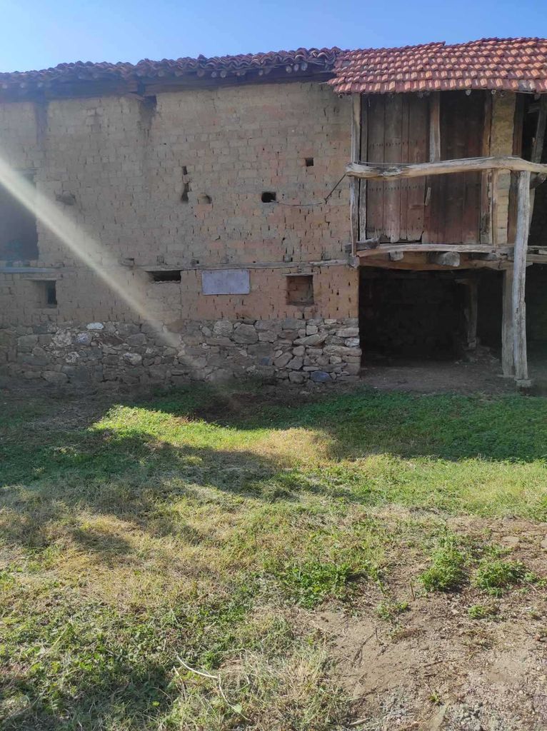 Продава се Къща в с. Елхово, Област Стара Загора - 190 кв.м за 121 €/кв.м - Снимка #6