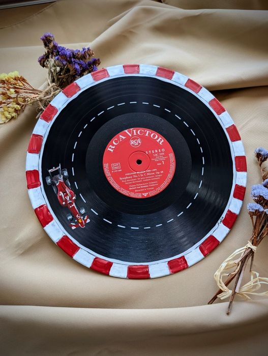 Грамофонни плочи с рисунки