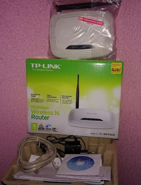 Router wireless N TP-LINK(TL-WR740N) + Switch REPOTEC(RP-1708K) CADOU!