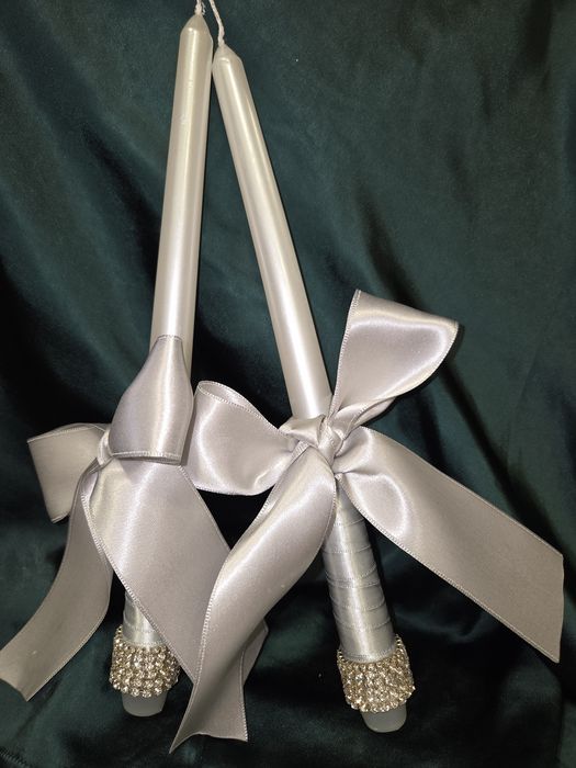 Ръчно украсени сватбени свещи