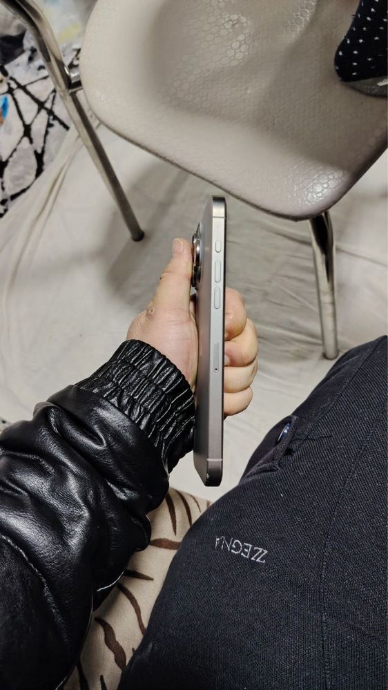Iphone 15 pro max sotiladi