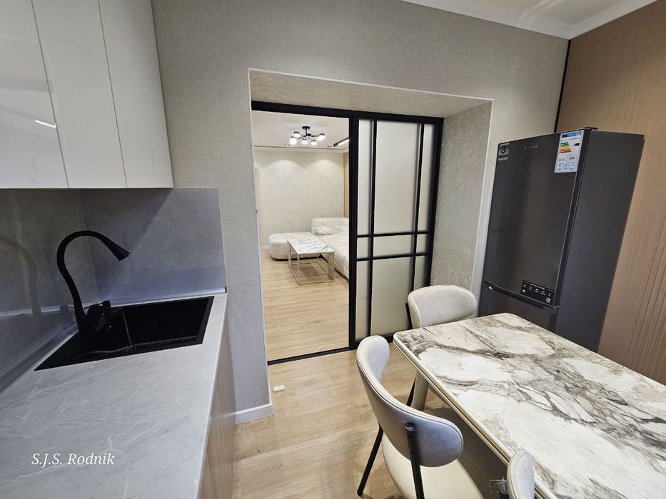 Продается 2в3/2/5 БИЙ Максим Горький