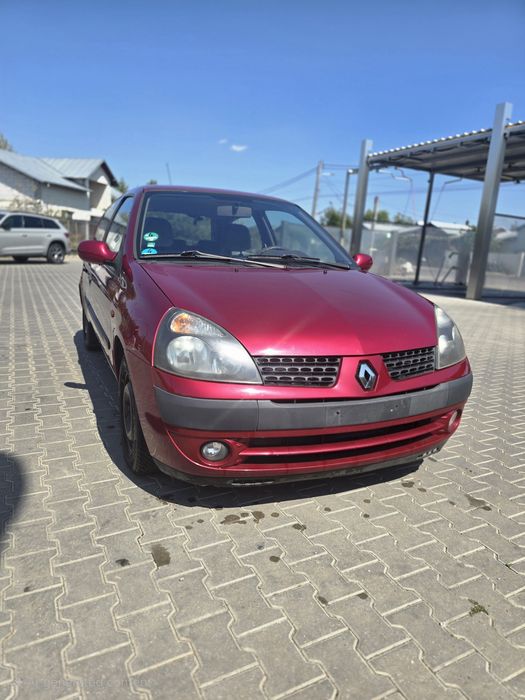 Clio 2, 2005 – 138.000 km, perfect pentru oraș