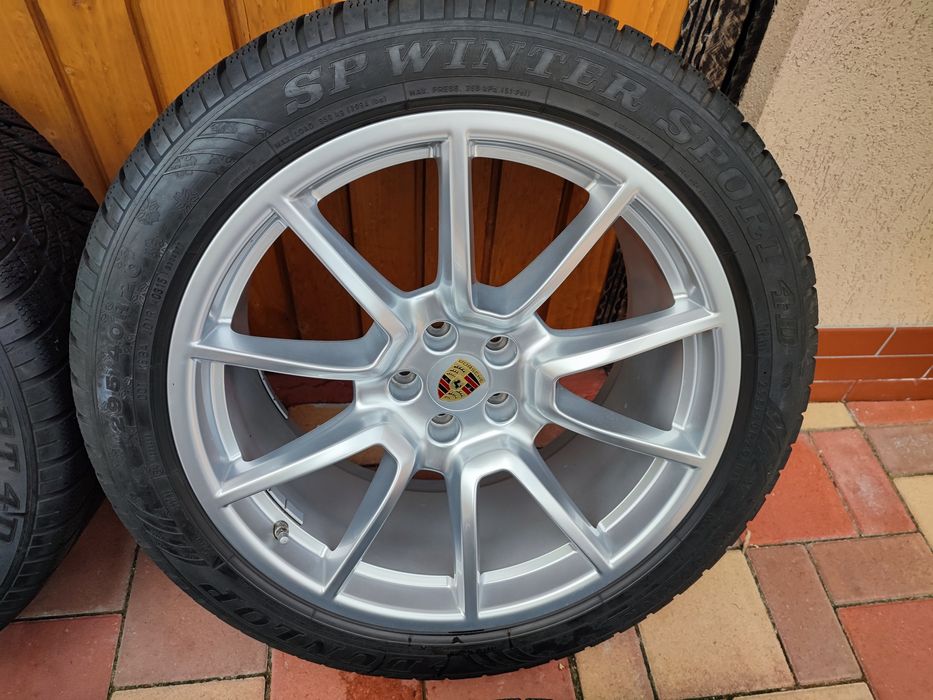 Jante originale Porsche Maccan 2 lățimi 295 40/265 45R20 iarnă Dunlop