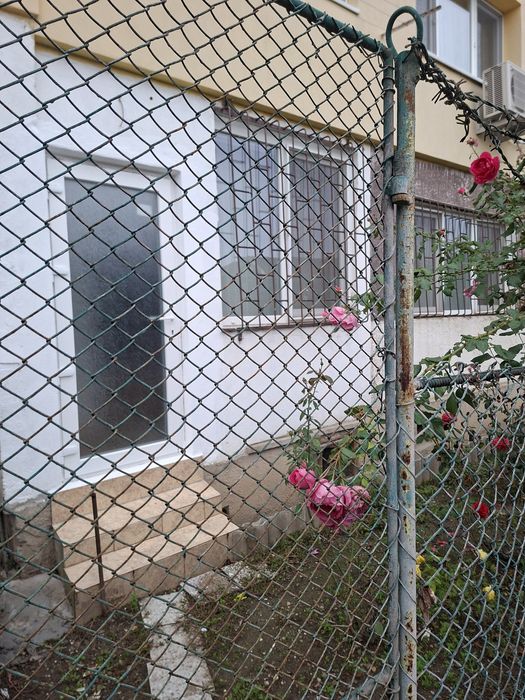 Vând apartament  cu 2 camere.