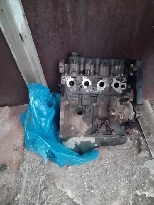 Продам БУ двигатель, не работает