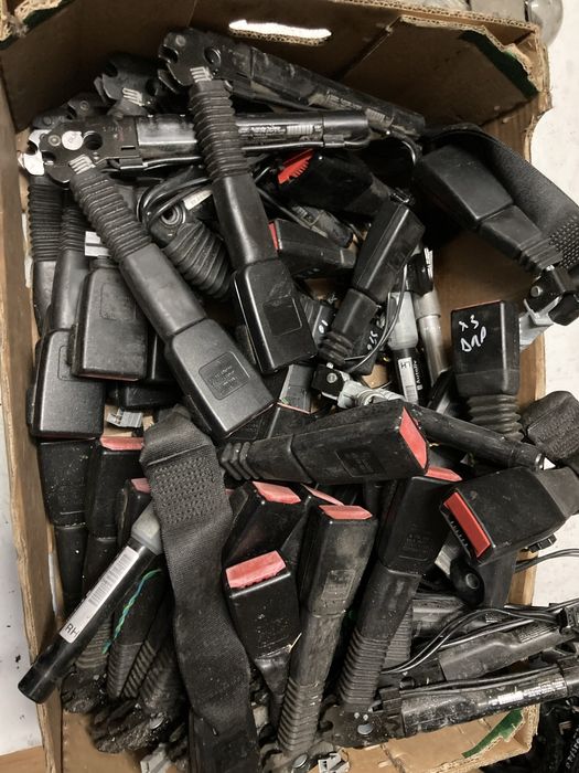 Centura capsa Bmw E90 E91 E87 E81 E60 X5 E70 X3 E83