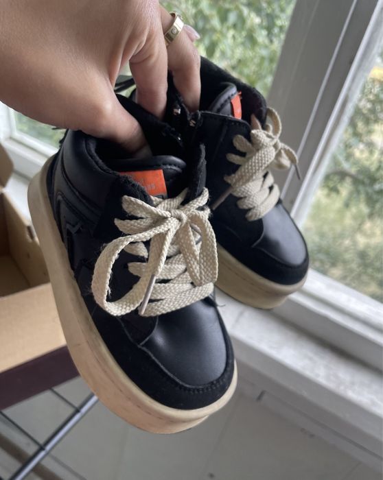 Детская обувь для девочки