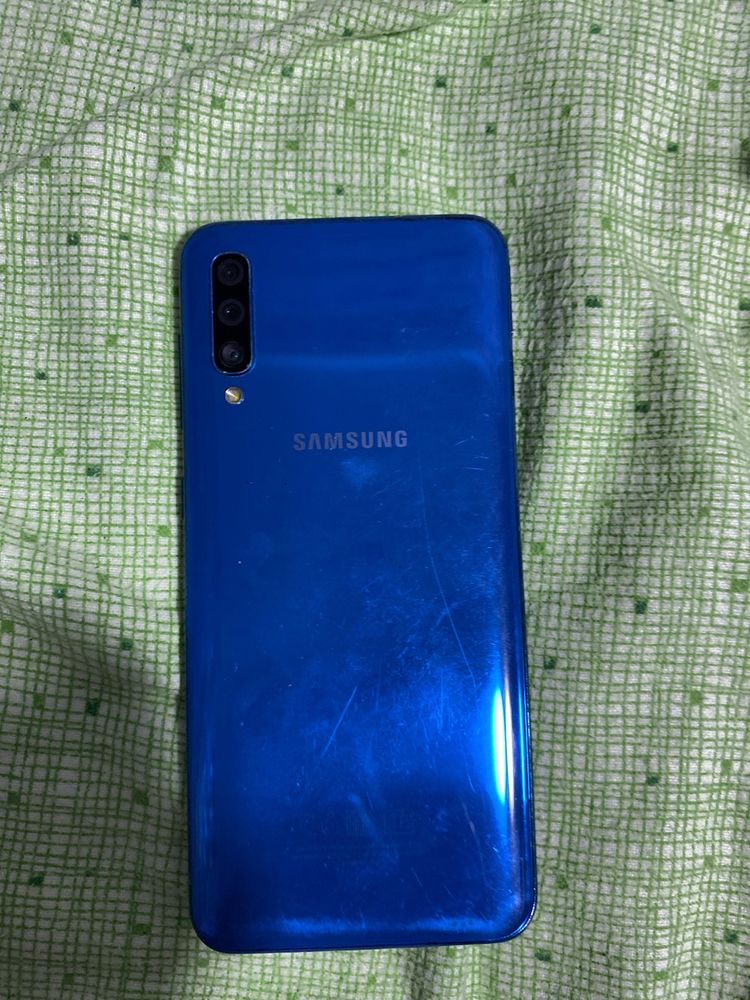 Телефон Samsung a50 Самсунг а 50