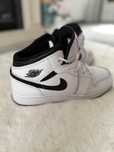 Jordan 1 Mid Reverse Panda White