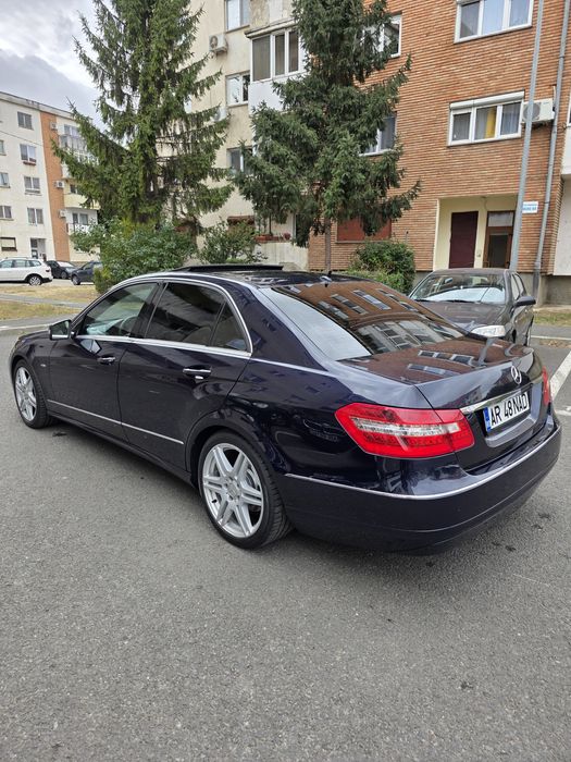 Mercedes Benz E220 CDI