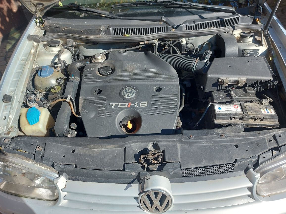 Фолксваген Голф 4 / VW Golf 4 1.9 tdi 110 НА ЧАСТИ