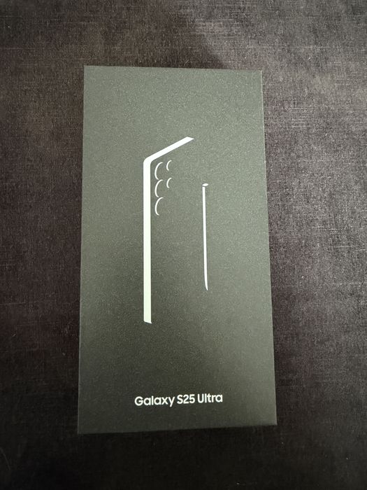 Samsung Galaxy S25 Ultra 256GB Titanium Black