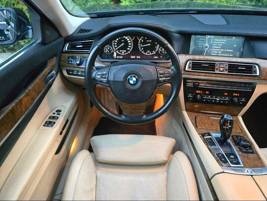 Bmw 750Li M pachet F02 2009