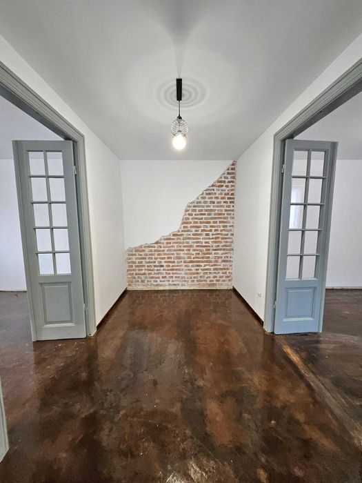 Casa Inchiriat 3 Camere 148MP / 13 Septembrie / Garaj / Curte