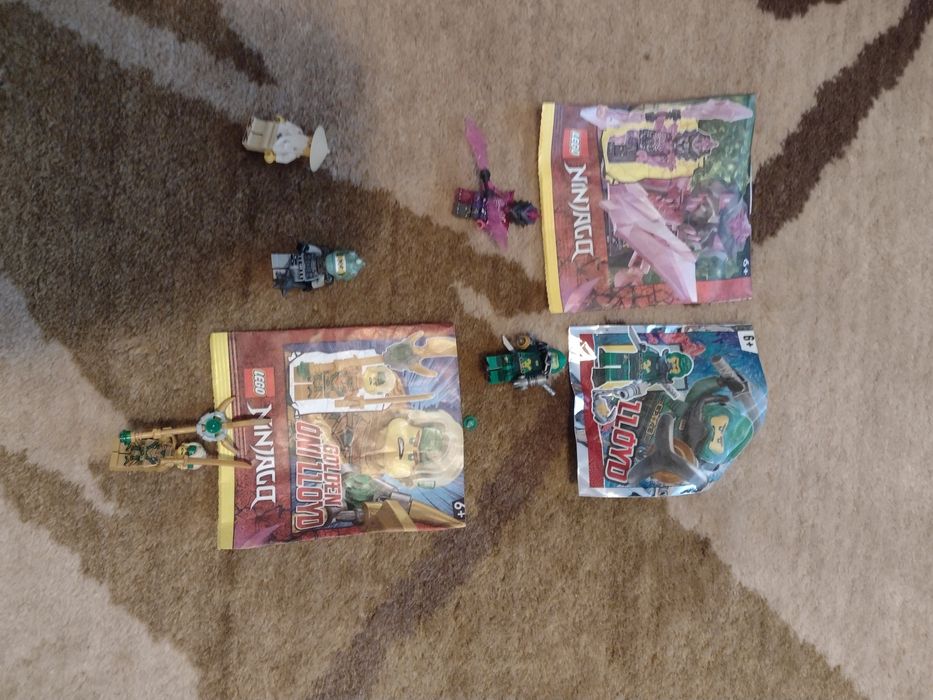 Lego minifigurine seria 71050 noi,; seriile 22,23,24,25, 26,27,Ninjago