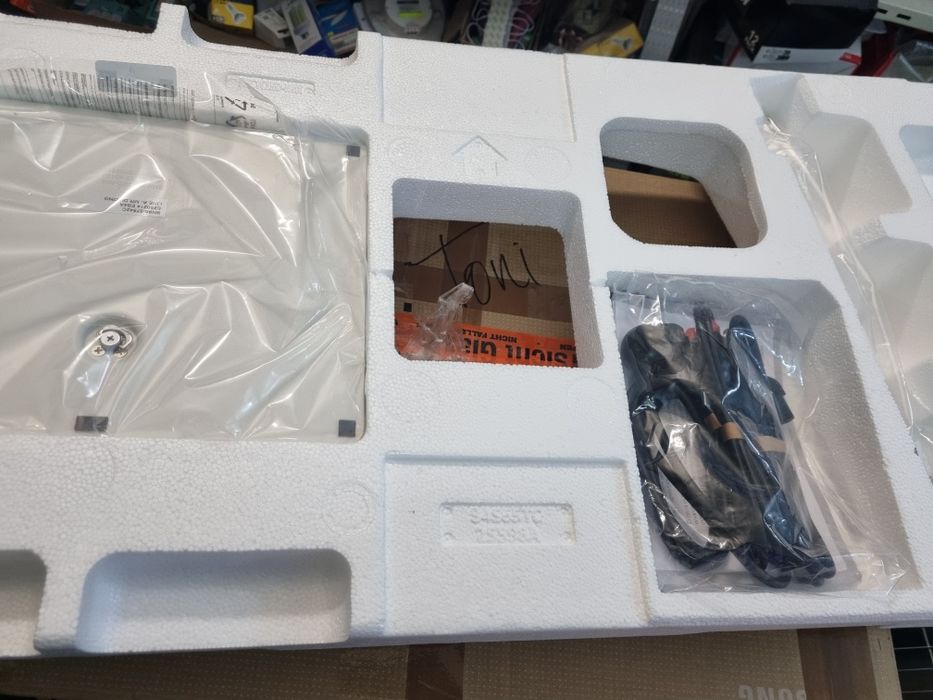 Геймърски монитор 34 инча Samsung ViewFinity S6