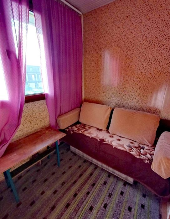 2/3/4 срочно продаётся Феруза