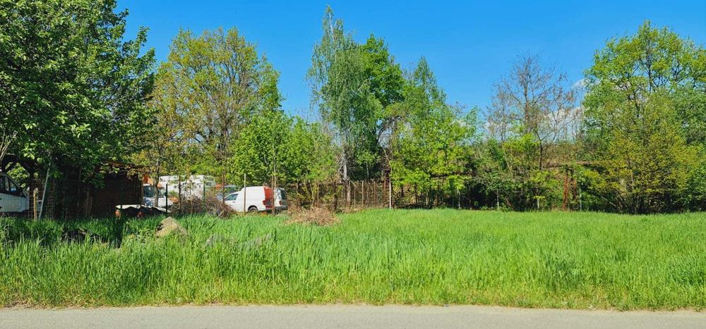 Vând Teren INTRAVILAN 12.5 Arii  Baia Mare str.Sebeșului