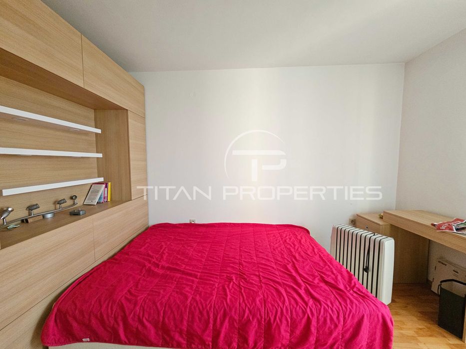 Продава се Двустаен апартамент в Пловдив, Кючук Париж - 56 кв.м за 2018 €/кв.м - Снимка #1