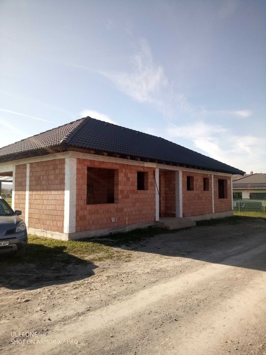 Casa individuala de 198 mp la Odorheiu Secuiesc la rosu