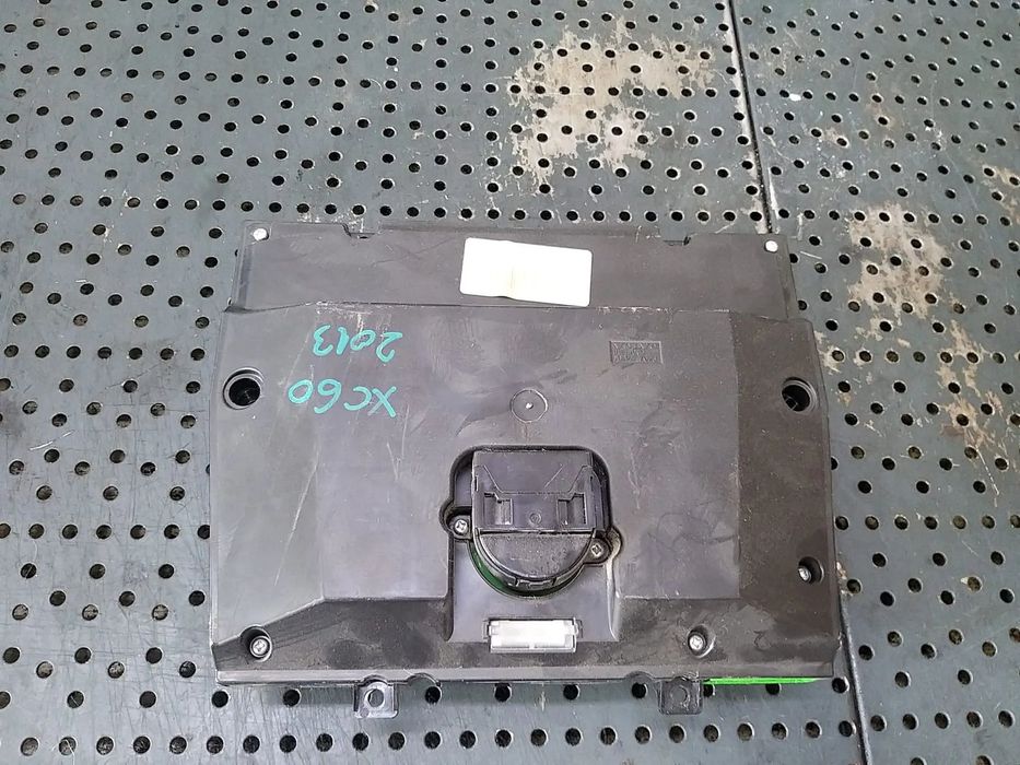 Panou comanda clima ac volvo xc60 31398066