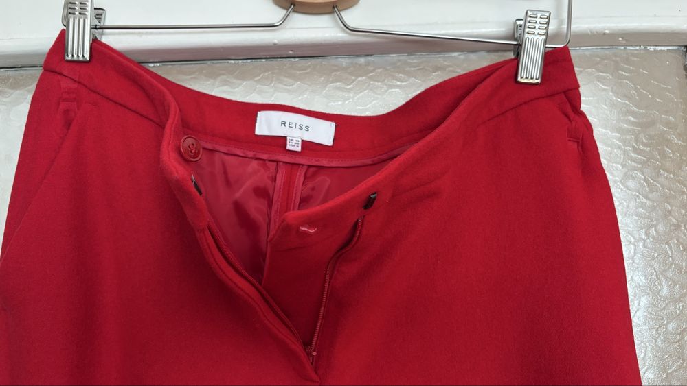 Вълнен червен дамски панталон