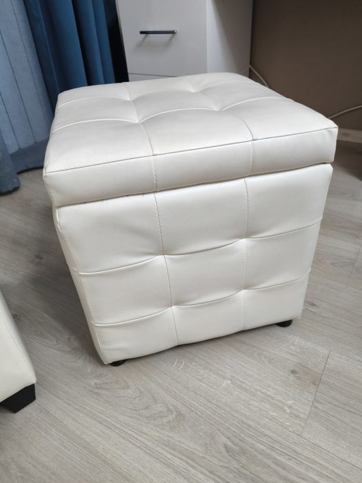 Пейка-ракла и две табуретки с място за съхранение 
Размери:	Дължина 80