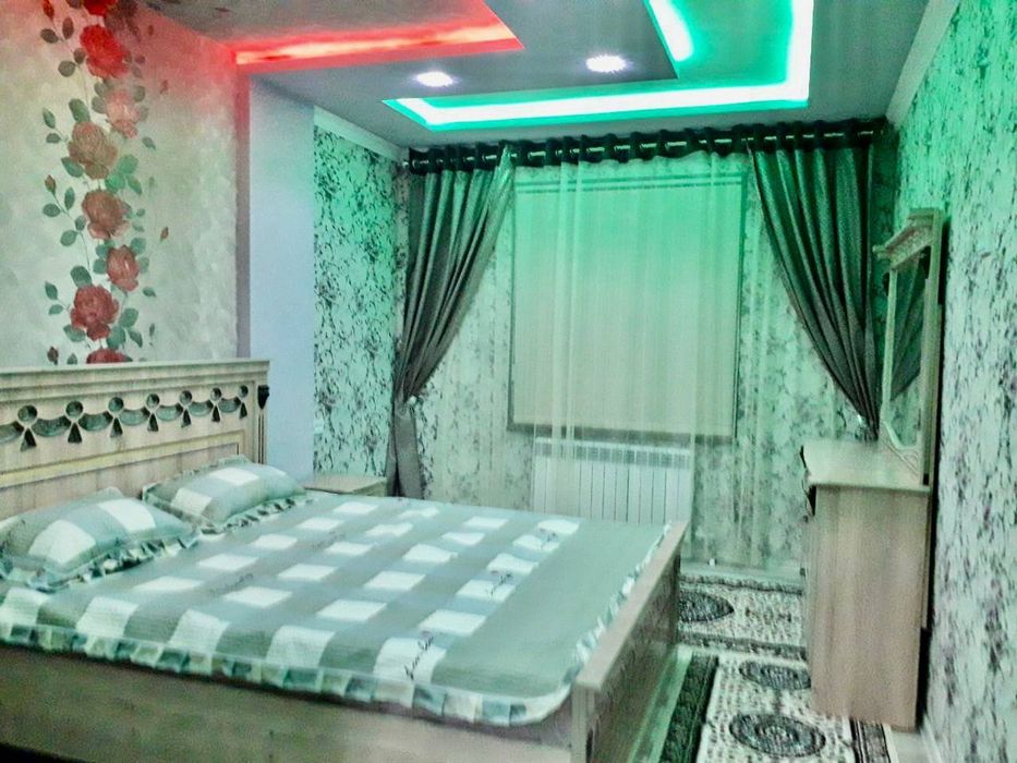 Chilonzor tumani Novza metirosiga yaqinida 2xonali bezmakler kivartira