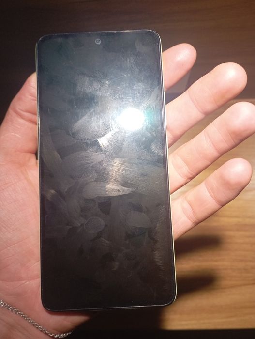 Redmi not 14  srochna pul kerak