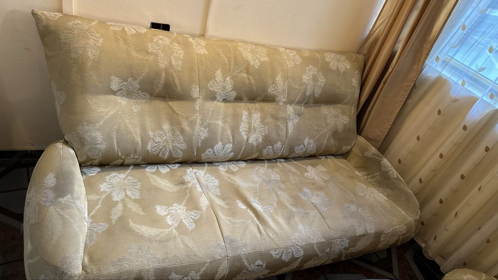 Подарявам дивани